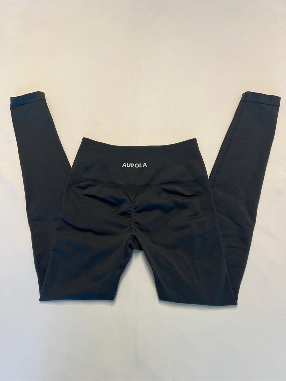 Aurola Womens Black High-Waist Leggings with Butt Scrunch - Size Small, Like New